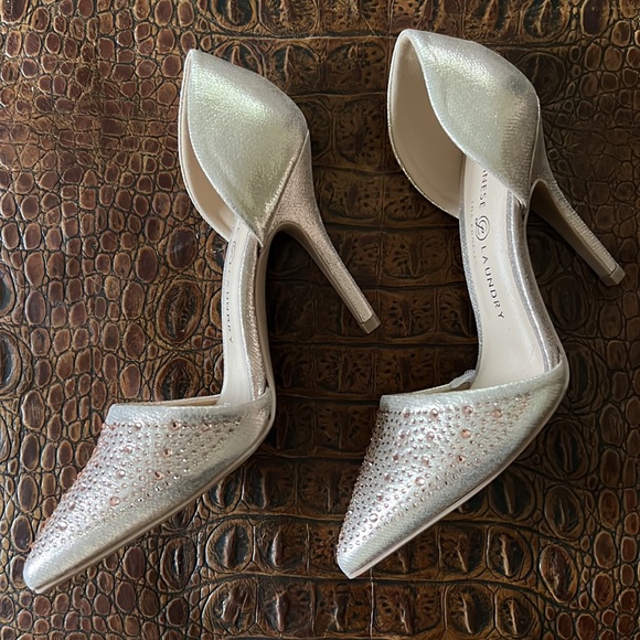 *Brand New*Chinese Laundry Heels Size 7 - Picture 2 of 4